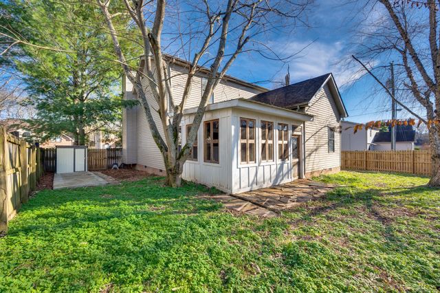 900 Dove Ridge Cir, Nashville, TN 37221