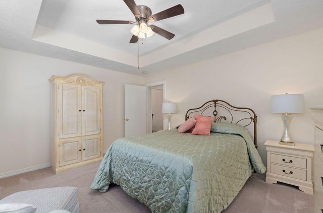 363 E Degraffenreid Street, Springfield, MO 65810