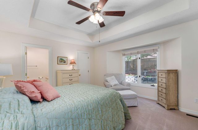 363 E Degraffenreid Street, Springfield, MO 65810