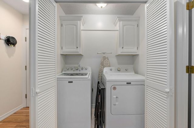 363 E Degraffenreid Street, Springfield, MO 65810