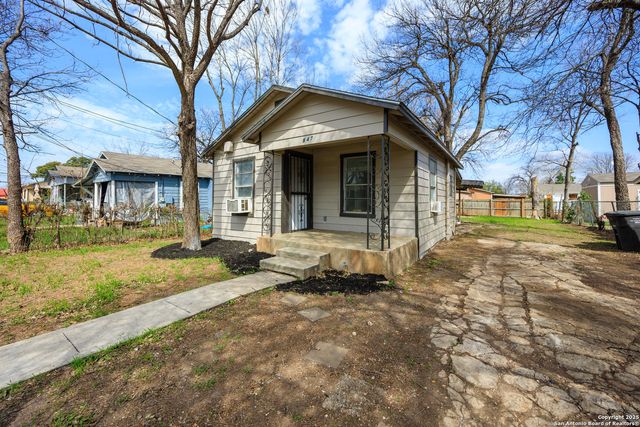 847 Angela, San Antonio, TX 78207