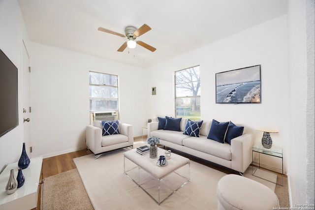 847 Angela, San Antonio, TX 78207