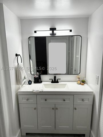 8365 SW 152nd Ave C-411, Miami, FL 33193