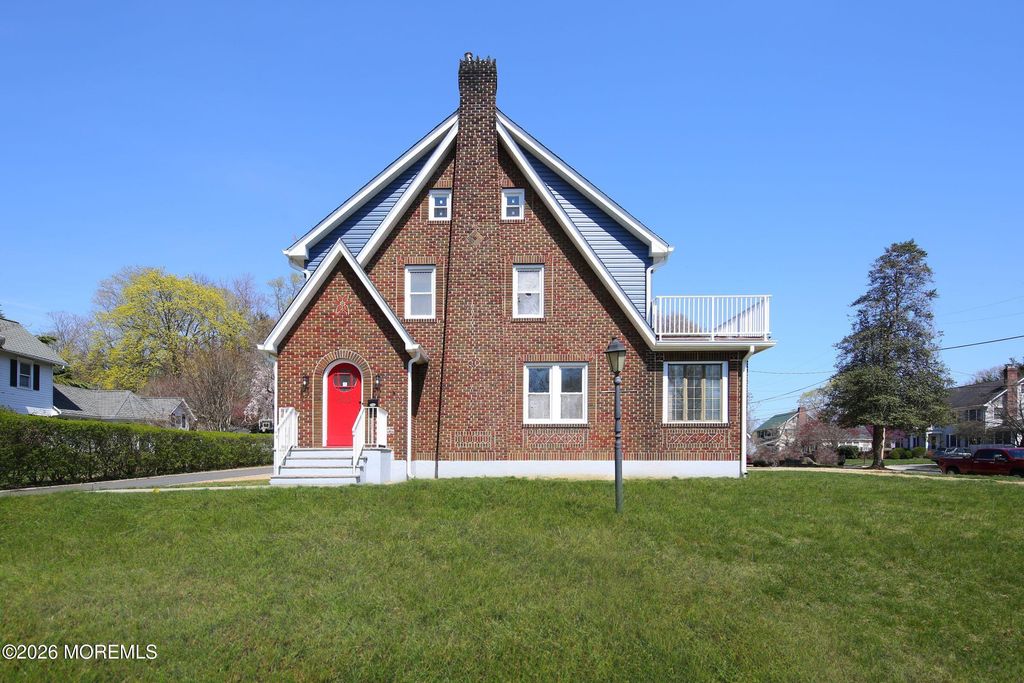310 Branch Avenue, Little Silver, NJ 07739