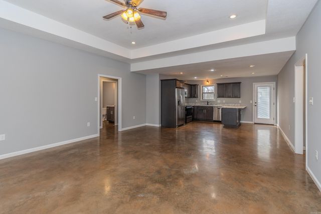 1108 AVA Lane, Paragould, AR 72450