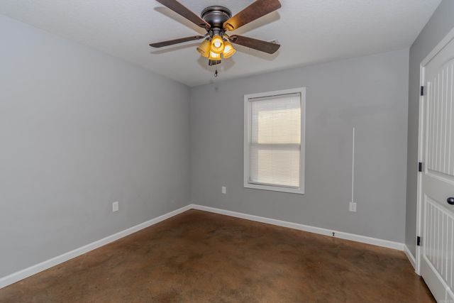 1108 AVA Lane, Paragould, AR 72450