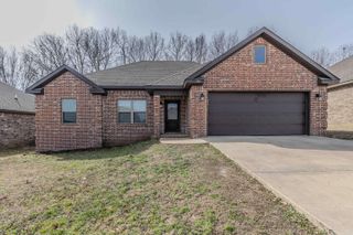 1108 AVA Lane, Paragould, AR 72450