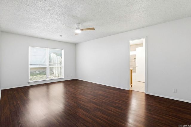 4983 DARE LN, San Antonio, TX 78217