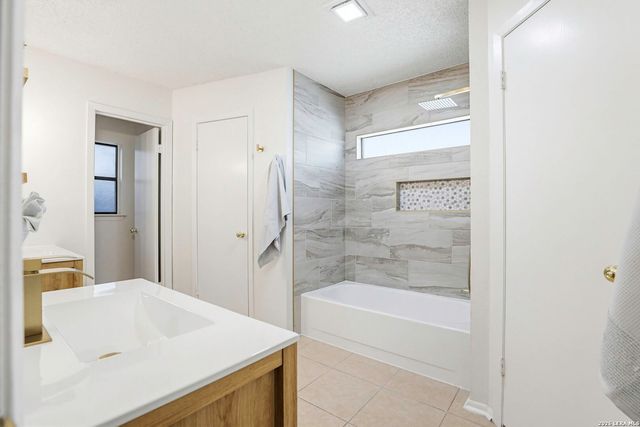 4983 DARE LN, San Antonio, TX 78217