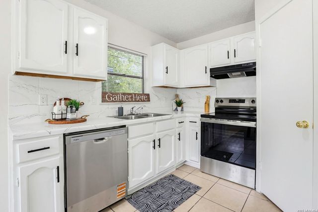 4983 DARE LN, San Antonio, TX 78217