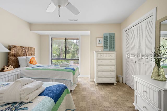 113 Shipyard Dr Apt 161, Hilton Head Island, SC 29928