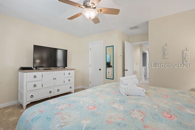 113 Shipyard Dr Apt 161, Hilton Head Island, SC 29928