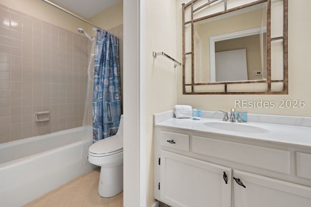 113 Shipyard Dr Apt 161, Hilton Head Island, SC 29928