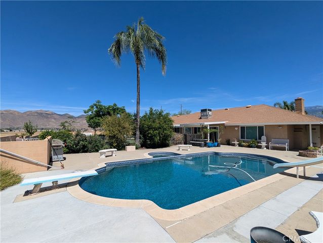 773 N Soboba, Hemet, CA 92544