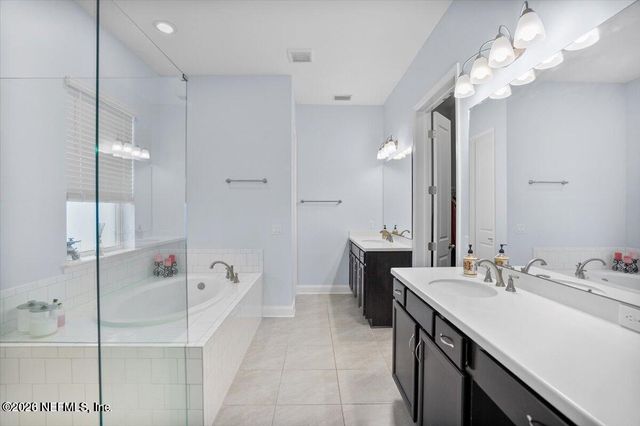 229 PIONEER VILLAGE Drive, Ponte Vedra, FL 32081