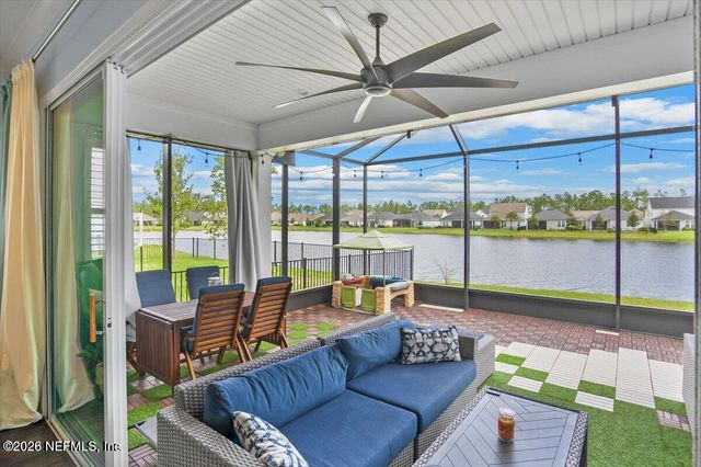 229 PIONEER VILLAGE Drive, Ponte Vedra, FL 32081