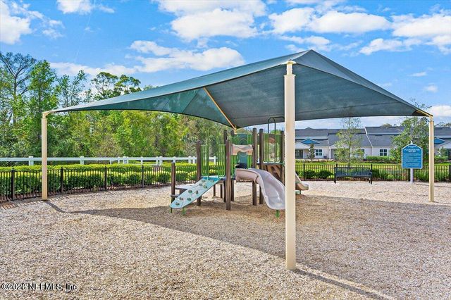 229 PIONEER VILLAGE Drive, Ponte Vedra, FL 32081
