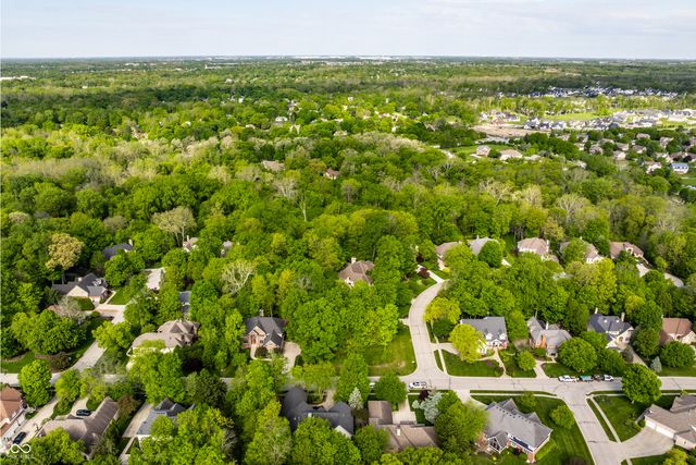 0 Chase Oak Court, Zionsville, IN 46077