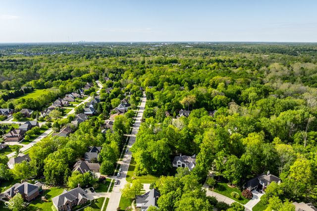 0 Chase Oak Court, Zionsville, IN 46077