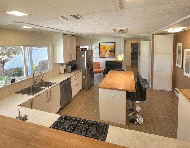 38432 Poppet Canyon Drive, Palm Desert, CA 92260