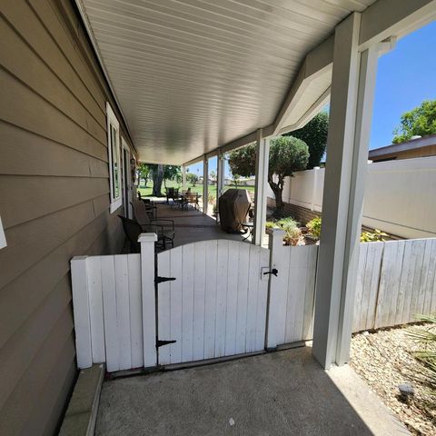 38432 Poppet Canyon Drive, Palm Desert, CA 92260