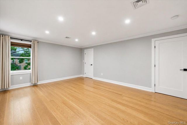 65 Wildway, Bronxville, NY 10708