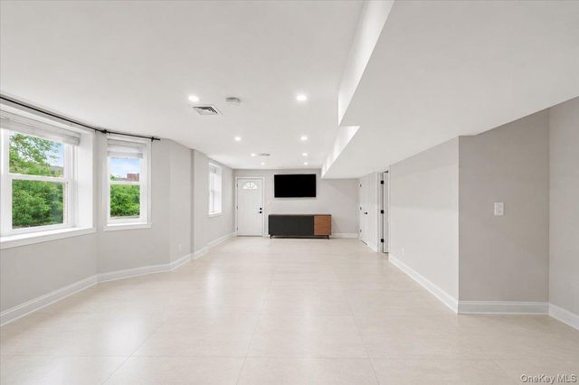65 Wildway, Bronxville, NY 10708