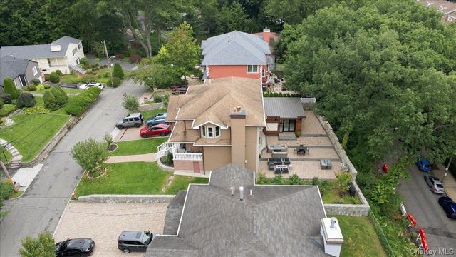 65 Wildway, Bronxville, NY 10708