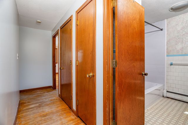 25 Cross Road, Amherst, NH 03031