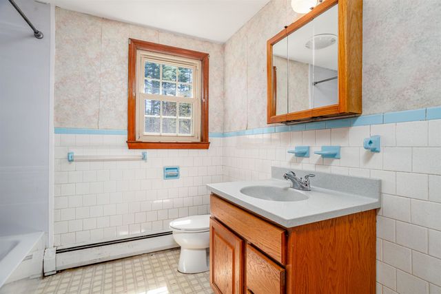 25 Cross Road, Amherst, NH 03031