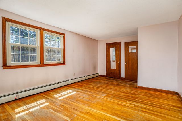 25 Cross Road, Amherst, NH 03031