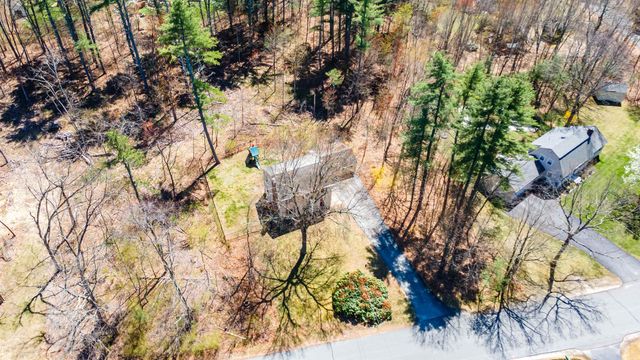 25 Cross Road, Amherst, NH 03031