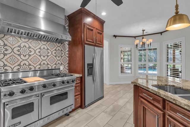 28510 Yonder Way, Houston, TX 77336