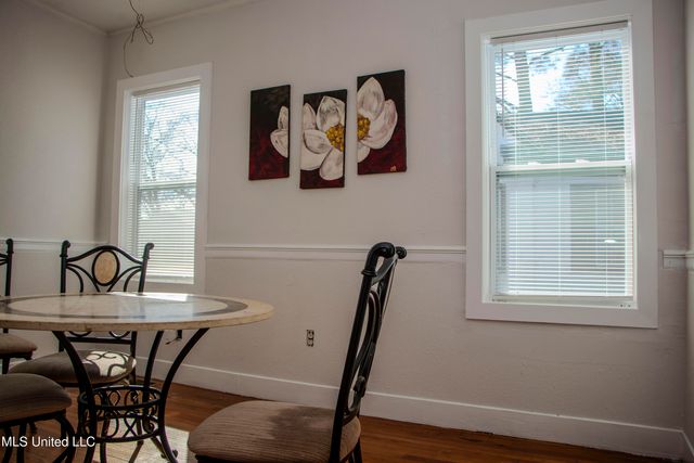 410 Downing Street, Jackson, MS 39216