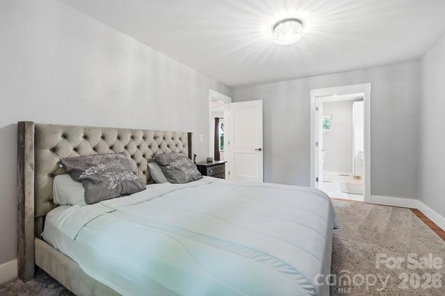 2125 Old Hickory Grove Road, Mount Holly, NC 28120