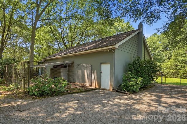 2125 Old Hickory Grove Road, Mount Holly, NC 28120