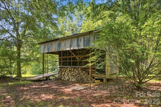 2125 Old Hickory Grove Road, Mount Holly, NC 28120