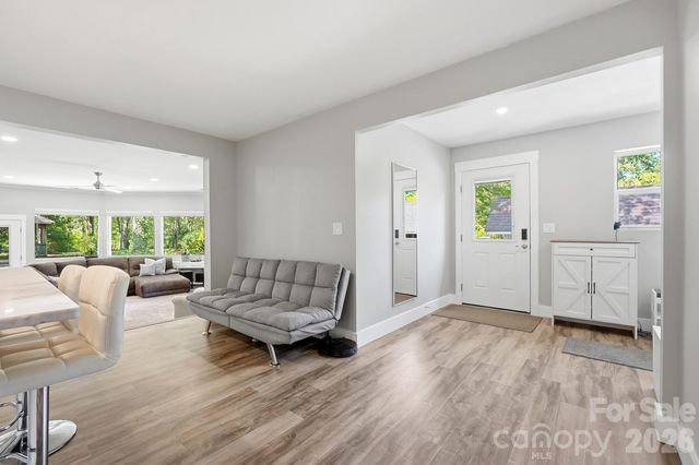 2125 Old Hickory Grove Road, Mount Holly, NC 28120