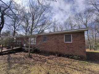 3525 Chestnut Gap Road, Blue Ridge, GA 30513