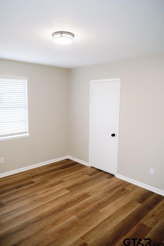 3131 Greg Ln, Tyler, TX 75701