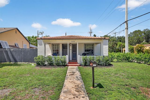 1121 NE 2nd St, Fort Lauderdale, FL 33301