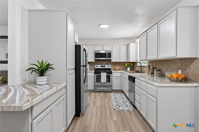 1005 Pine Drive, Killeen, TX 76543