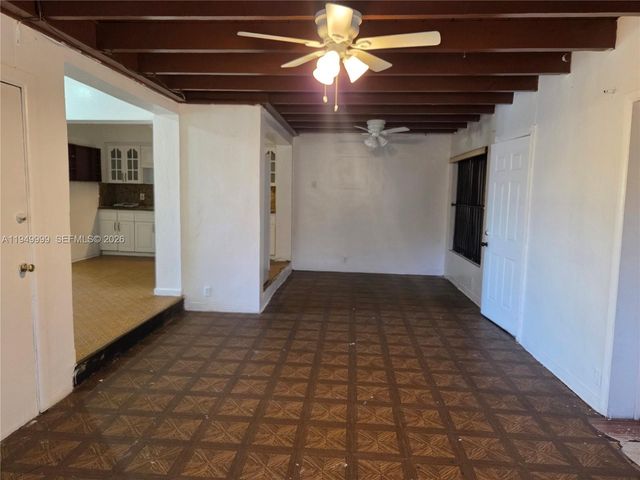 576 NW 147th St 0, Miami, FL 33168