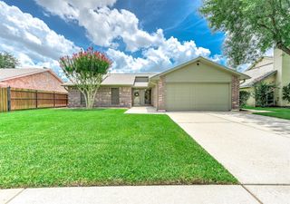 9822 Sageorchard Lane, Houston, TX 77089