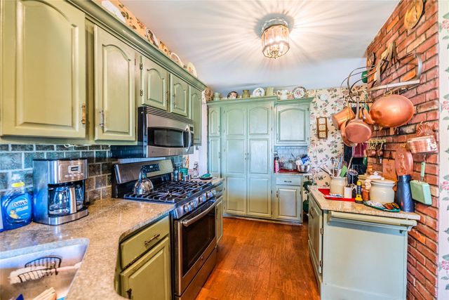 14-35 161 Street, Beechhurst, NY 11357