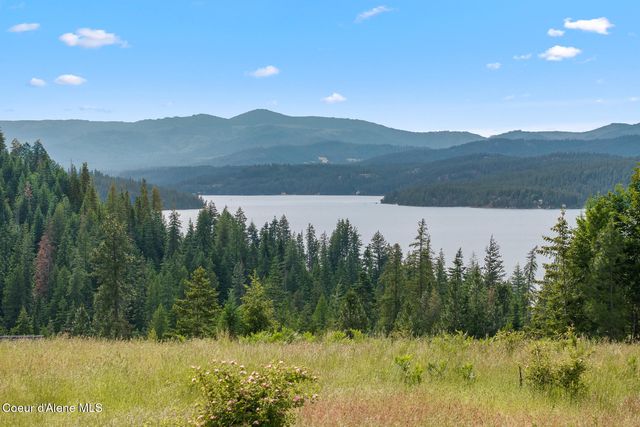 L2 B2 Napili Rd, Harrison, ID 83833