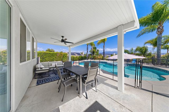 32985 Novara Court, Temecula, CA 92592