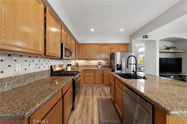 32985 Novara Court, Temecula, CA 92592