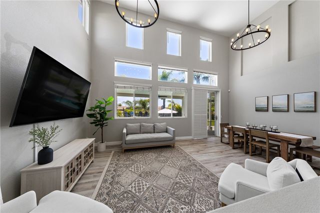 32985 Novara Court, Temecula, CA 92592