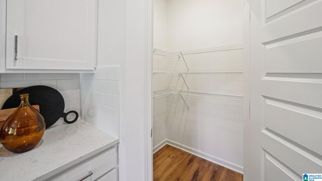 136 MILL POINT WAY, Calera, AL 35040